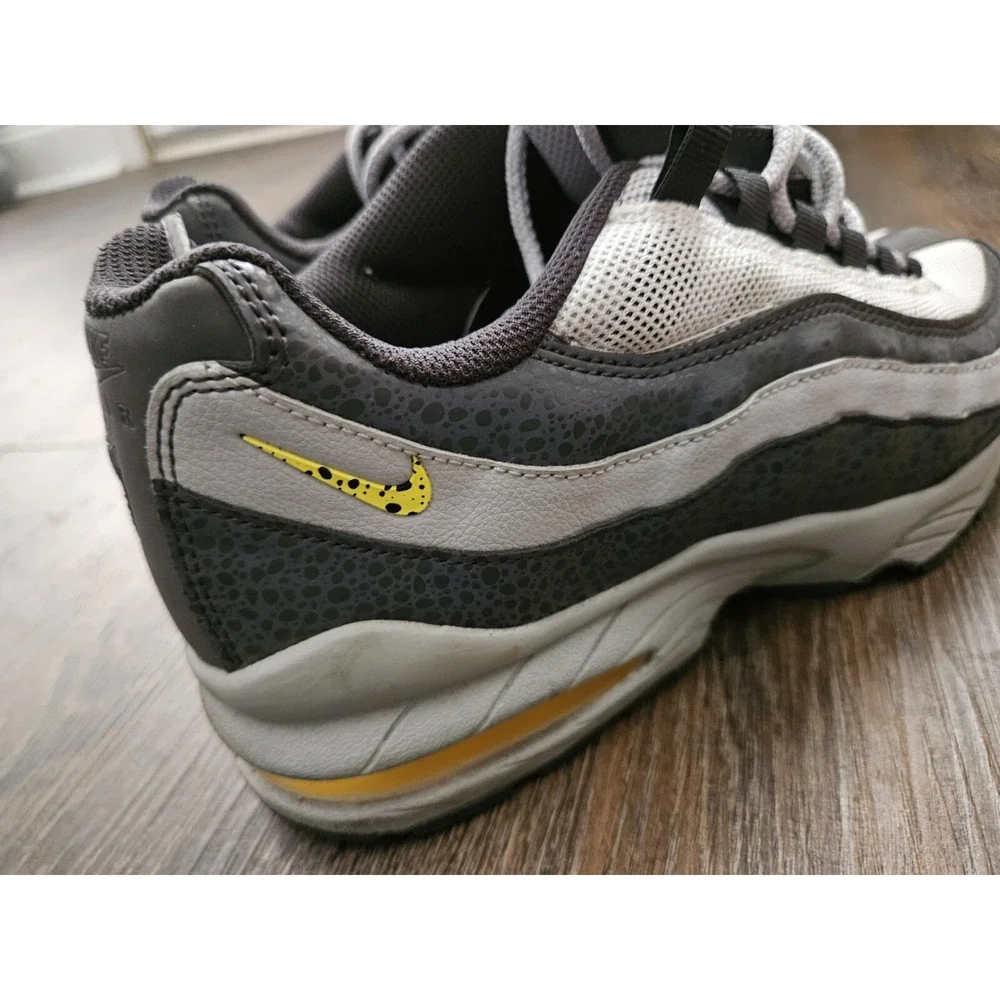 Nike Air Max 95 Sneakers US Sz 7Y Safari Reflective Amarillo BV1245-001 Sports